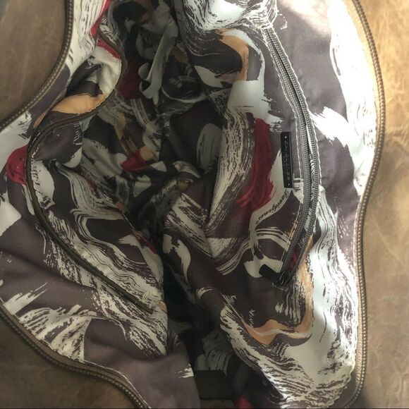 David Jones Faux Leather and Suede shoulder Bag - Picture 6 of 9